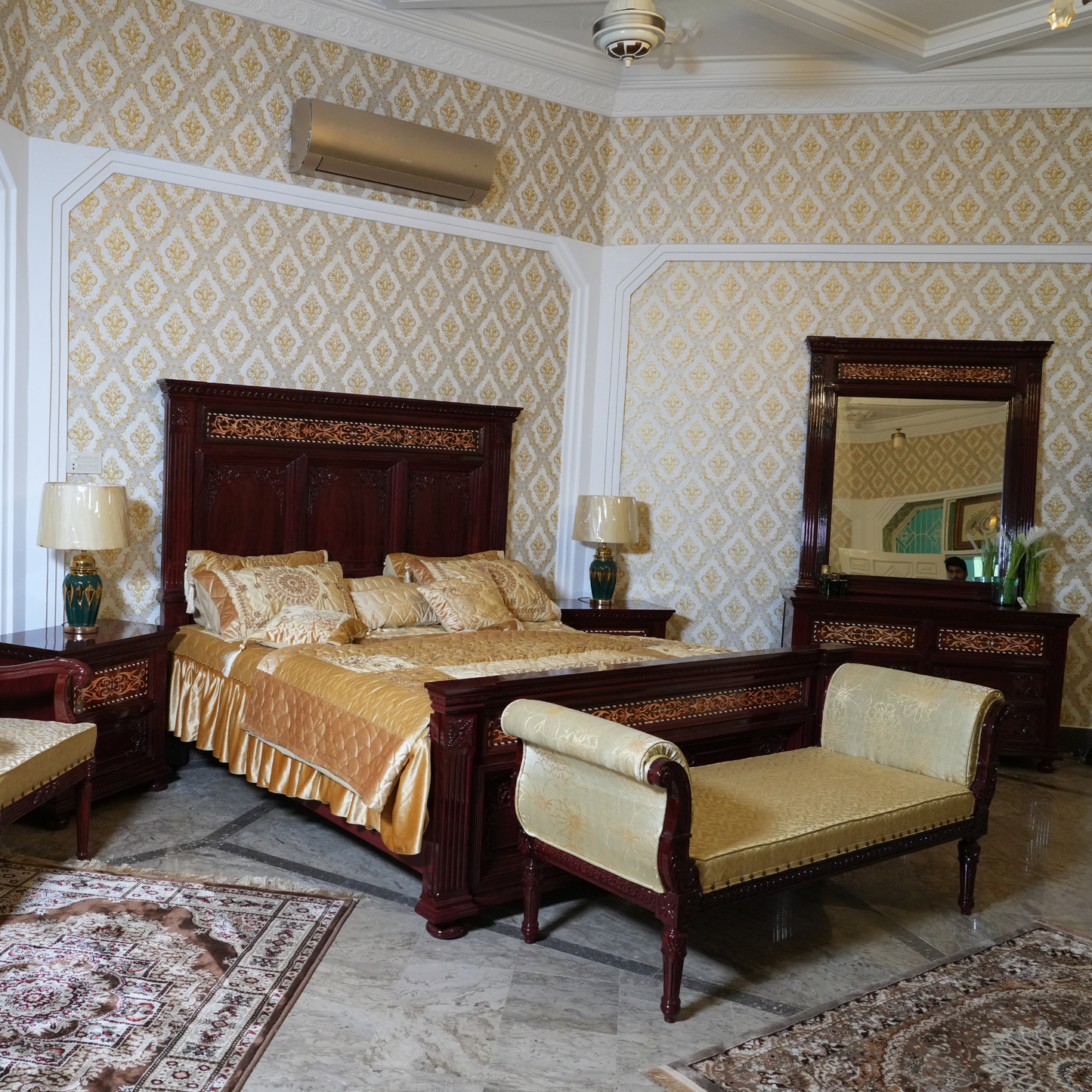 Golden Heritage Bed Set
